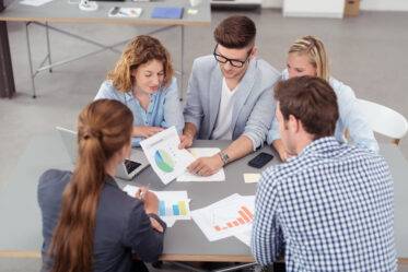 How to structure an effective inside sales team