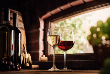 How local wineries use mobile apps to increase their sales numbers